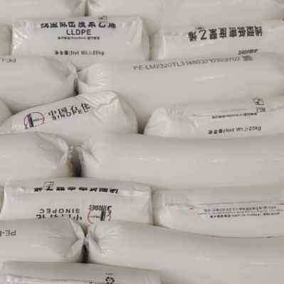 ���ʯ��M2320�߹�������LLDPE��ǻע����ƷӦ��